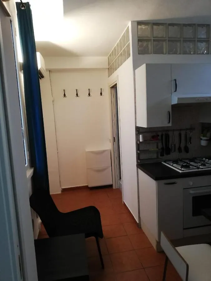Rentahouse Ripamonti 288 Piano 1 Vicinanze Ieo Milano Apartment 0*, Milan Italy
